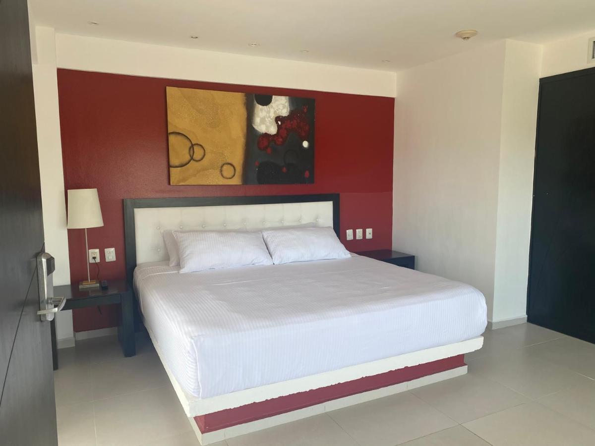 Cache Hostel & Hotel (Adults Only) Playa del Carmen Dış mekan fotoğraf